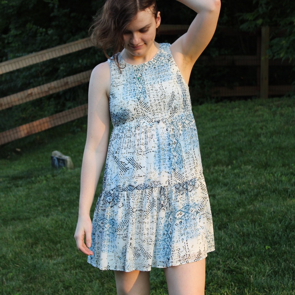 Princess Vera Wang sleeveless dress